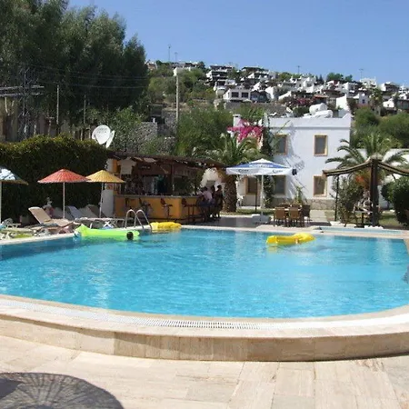 Apart Otel Paradise