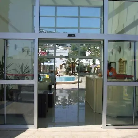 Paradise Apart Otel