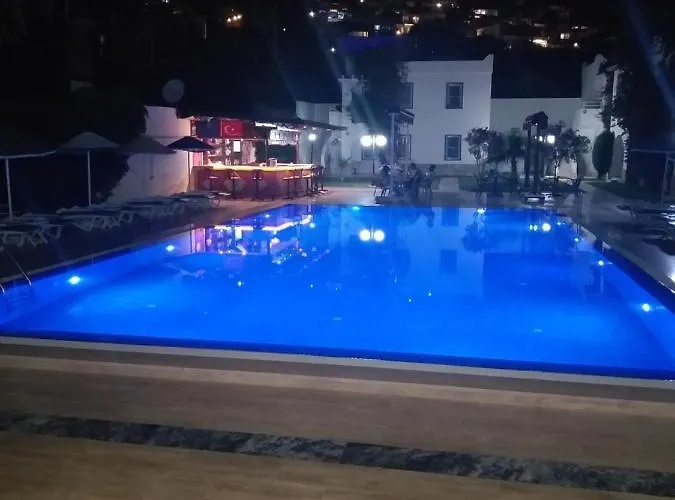 Paradise 3* بيتيس