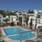 Aparthotel Paradise