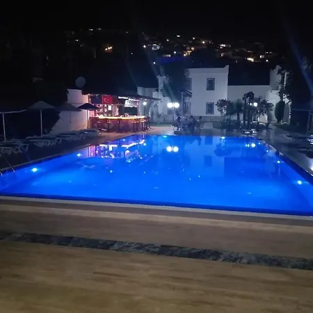 Paradise 3* Битез