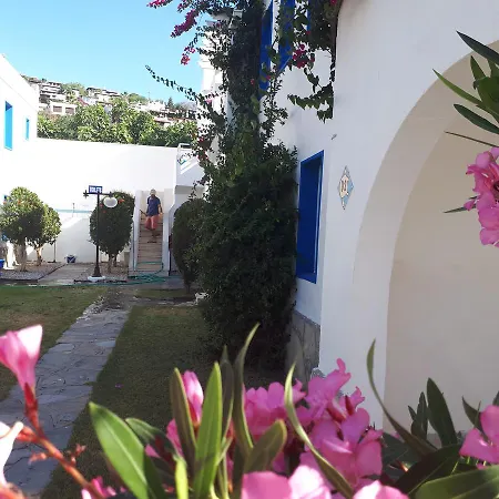 Ξενοδοχείο με διαμερίσματα Paradise Bitez