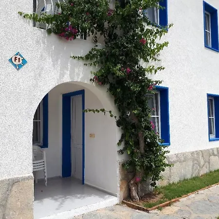 Paradise Apartmanhotel Bitez